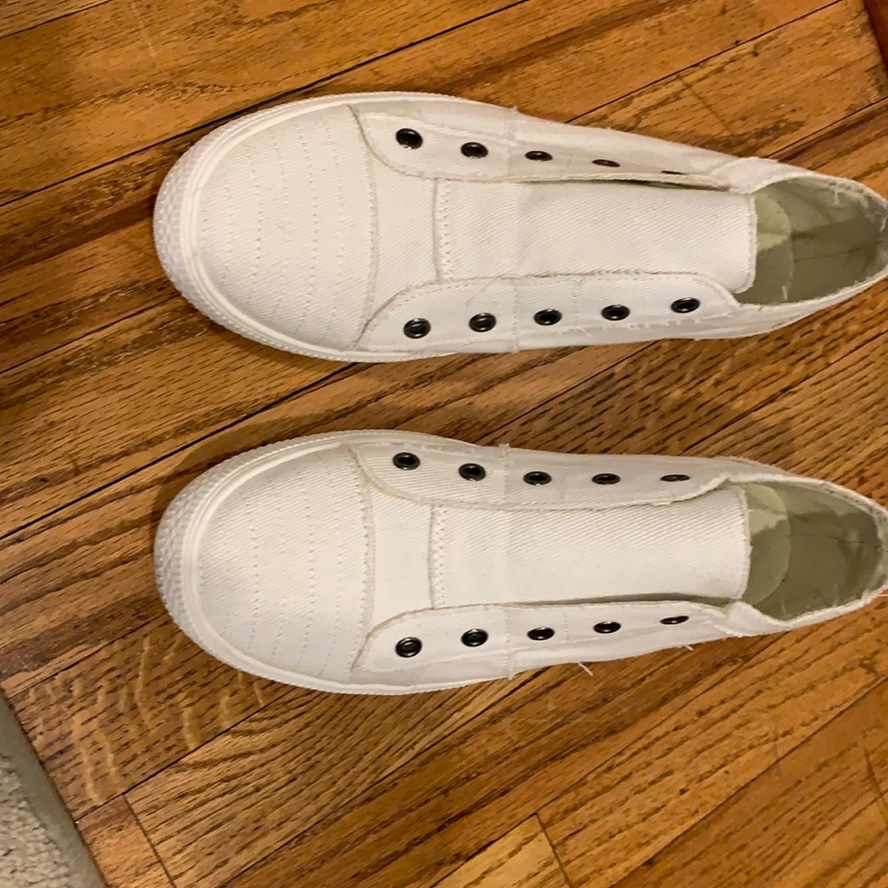White canvas distressed slip on sneakers